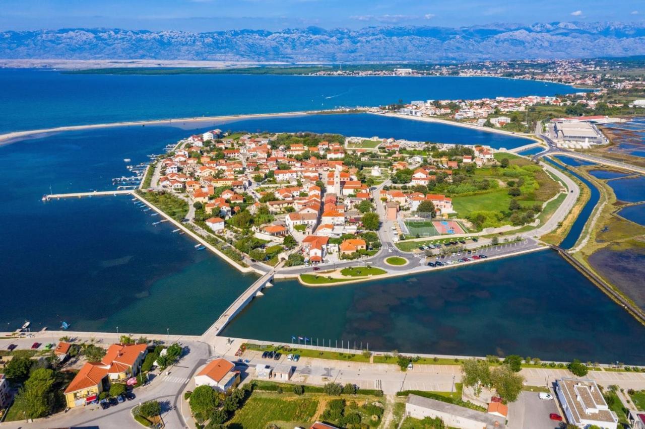 Apartments With A Parking Space Nin, Zadar - 19555 Exteriör bild